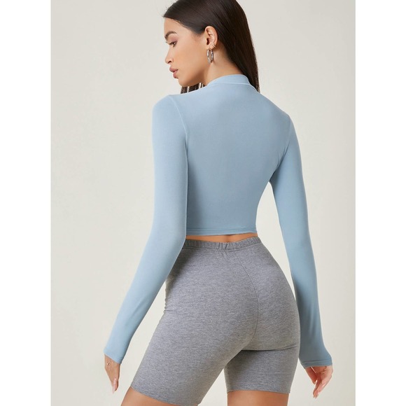 Long sleeve Mock Neck Solid Crop Tee shirt black - Picture 6 of 11